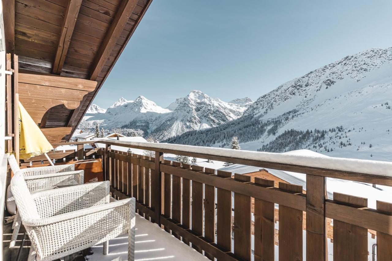 Chalet Sunna Hoeckli - Pistennah Und Ruhig Mit Panoramablick Arosa Exterior photo